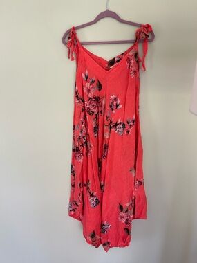 Kaktus Coral Floral-Trim Jumpsuit